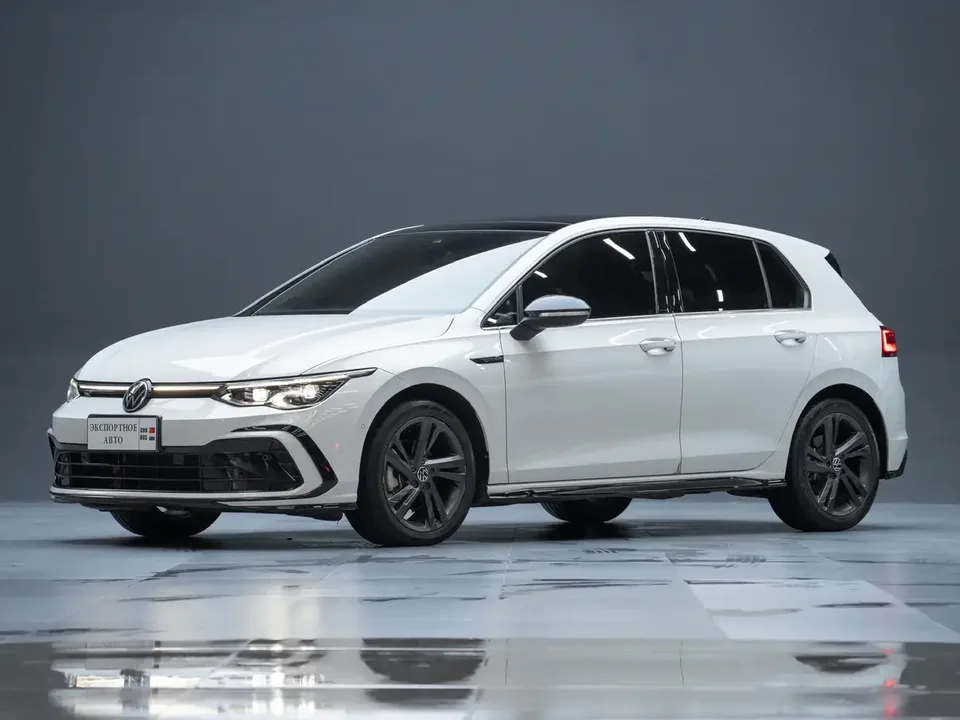 Volkswagen Golf golf 2021 280TSI DSG R-Line 2022 — photo 1, buy with delivery to Moscow