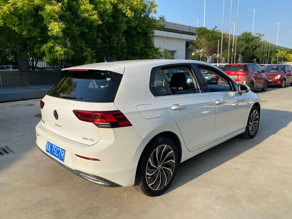 Volkswagen Golf golf 2023 280TSI DSG Pro 2024 — thumbnail 4