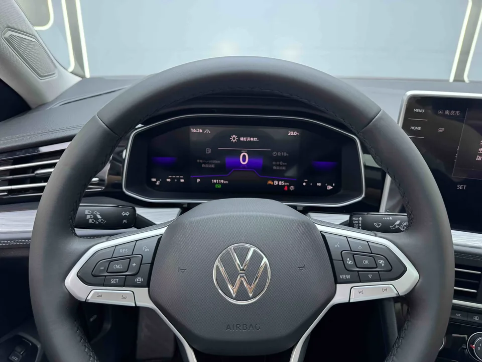 Volkswagen Sagitar Sagitar 2023 300TSI DSG Beyond Edition 2024 — thumbnail 4