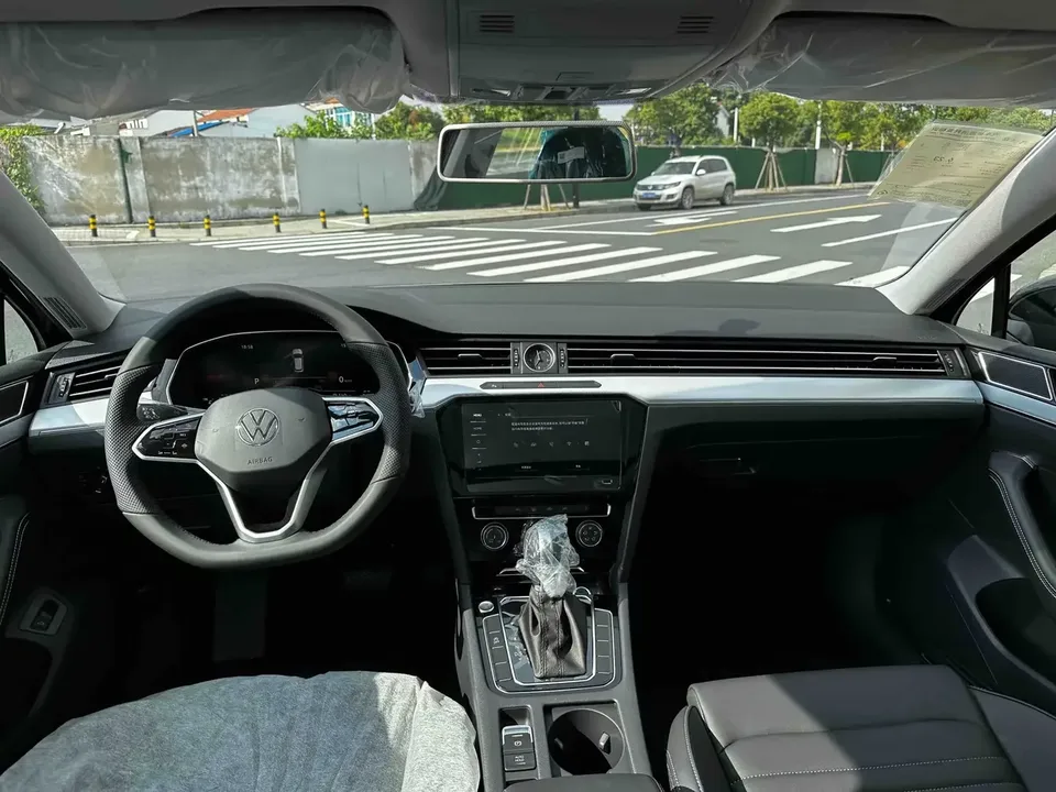 Volkswagen Magotan Magotan 2025 280TSI DSG Comfort Edition 2026 — thumbnail 3