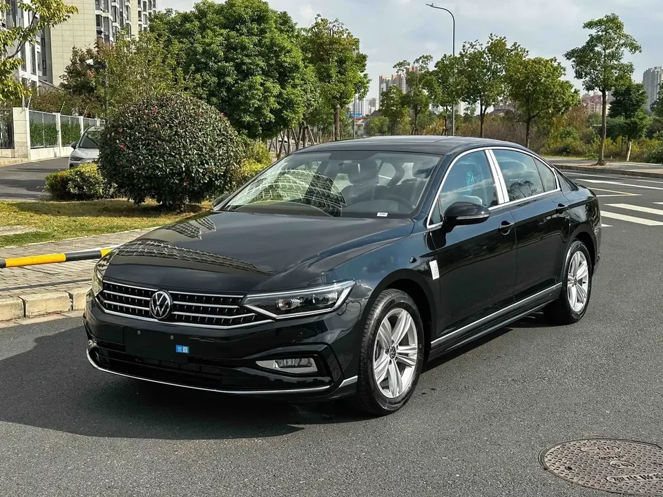 Volkswagen Magotan Magotan 2025 280TSI DSG Comfort Edition 2026 — photo 1, buy with delivery to Moscow