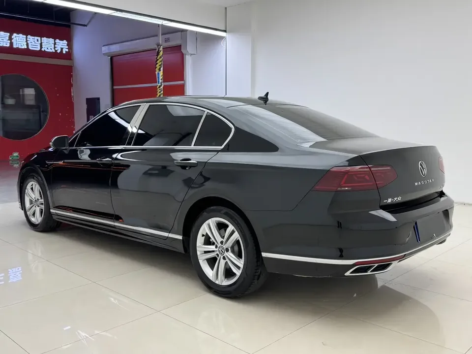 Volkswagen Magotan Magotan 2023 2 millionth anniversary edition 280TSI DSG comfort model 2024 — thumbnail 2