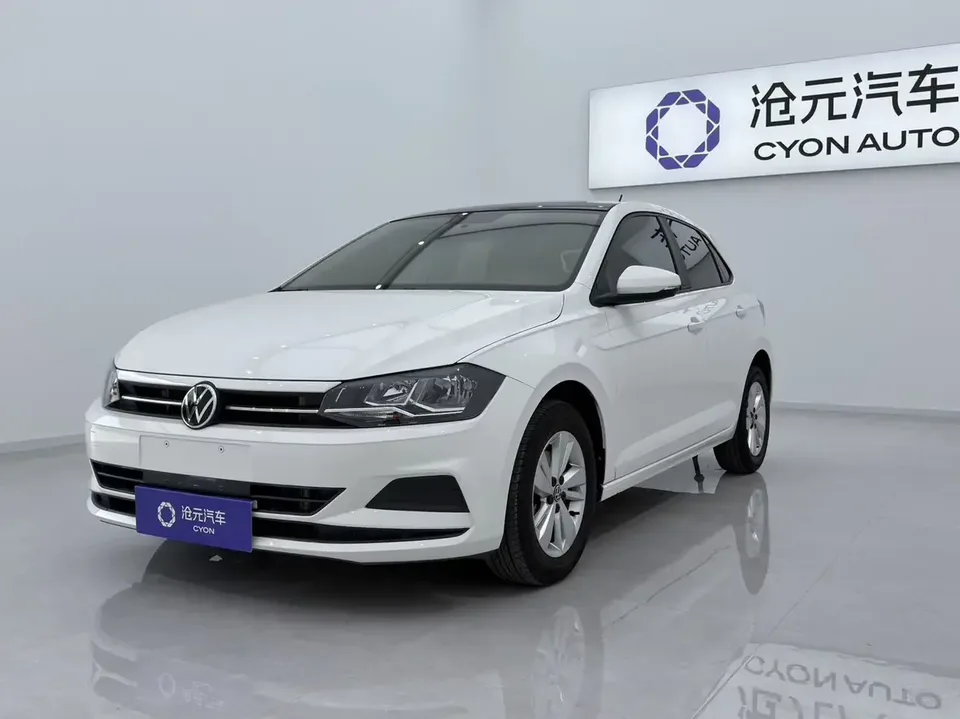 Volkswagen Polo Polo 2021 Plus 1.5L Automatic Panoramic Enjoyment Edition 2022 — photo 1, buy with delivery to Moscow