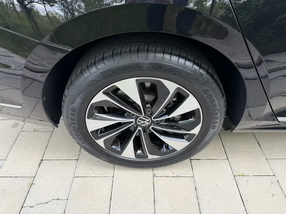 Volkswagen Passat Passat 2022 Modified 280TSI Starry Sky Elite Edition 2022 — миниатюра 4