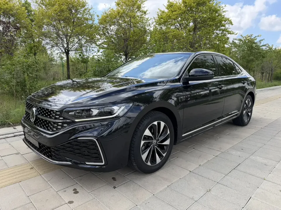 Volkswagen Passat Passat 2022 Modified 280TSI Starry Sky Elite Edition 2022 — фото 1, купить с доставкой в Москву