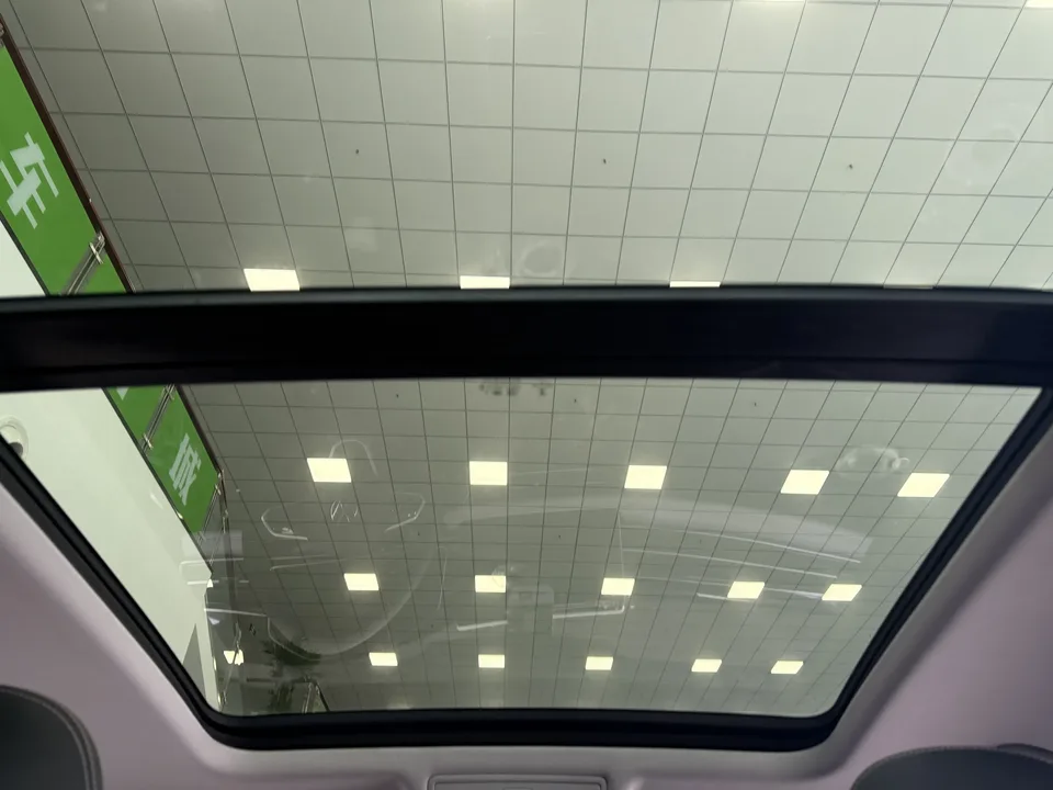 Volkswagen Tiguan L Tiguan L 2023 280TSI Limited Edition 2023 — thumbnail 3