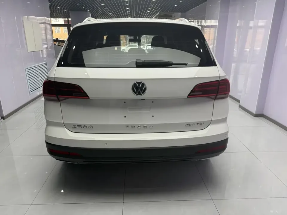 Volkswagen Tharu tuyue 2021 280TSI 2WD Deluxe Edition 2022 — thumbnail 2