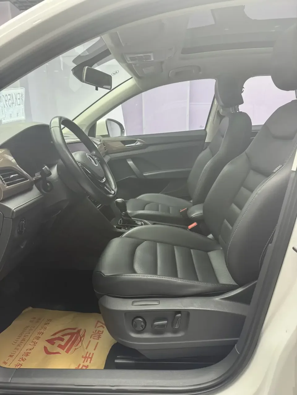 Volkswagen Tharu tuyue 2021 280TSI 2WD Deluxe Edition 2022 — thumbnail 5