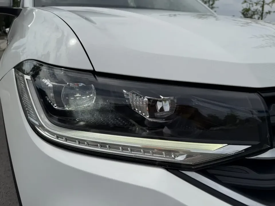 Volkswagen Explore the shadows Explore the shadows 2023 200TSI DSG Joy Smart Edition 2024 — thumbnail 4