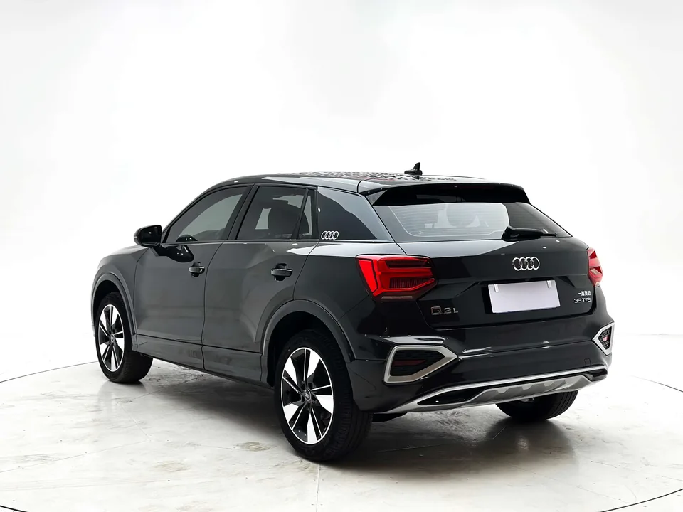 Audi Q2L Audi Q2L 2022 35 TFSI Stylish Dynamic 2022 — миниатюра 2