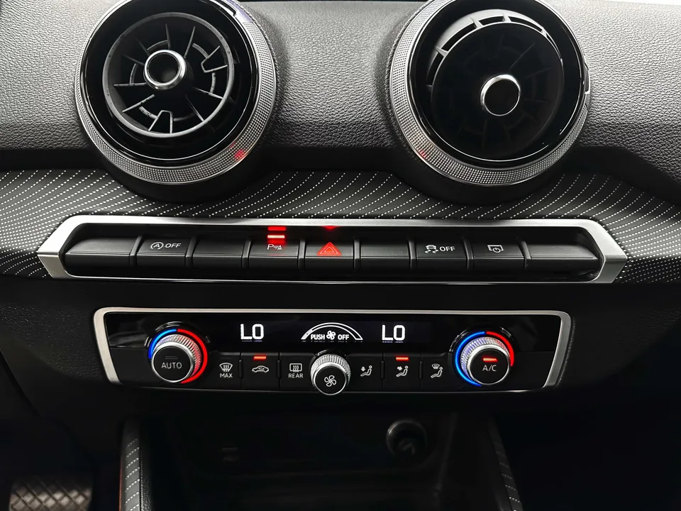 Audi Q2L Audi Q2L 2022 35 TFSI Stylish Dynamic 2022 — миниатюра 4