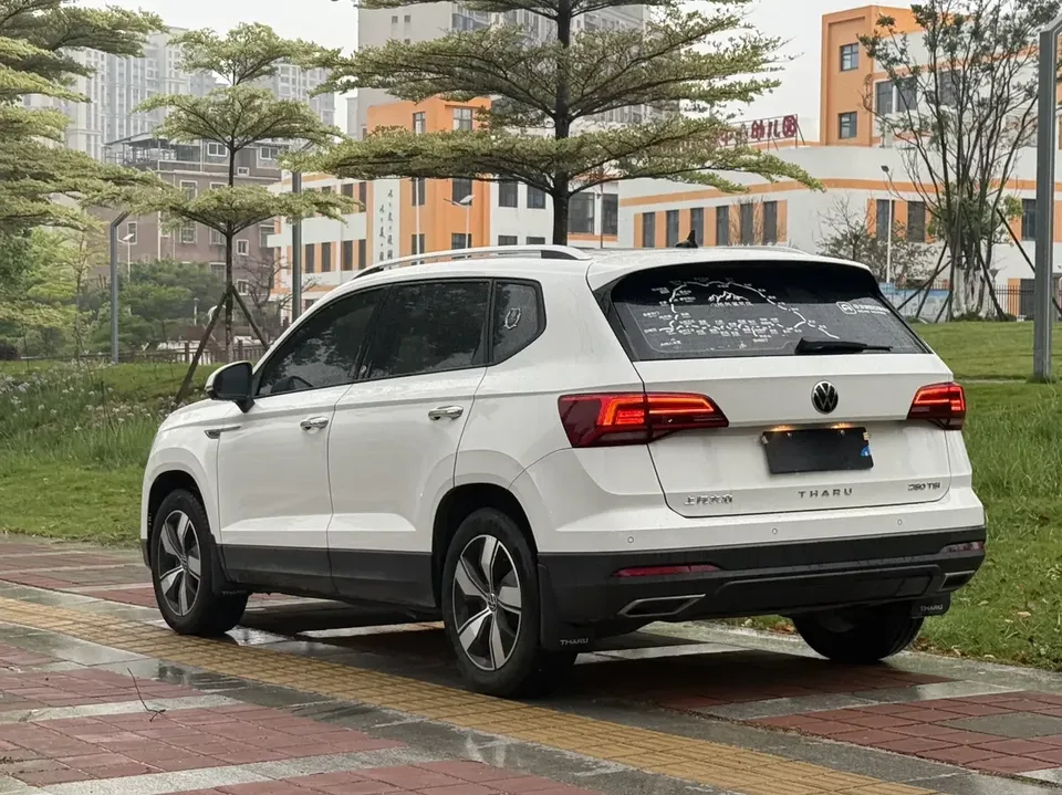 Volkswagen Tharu tuyue 2022 280TSI 2WD Comfort Edition 2023 — thumbnail 4