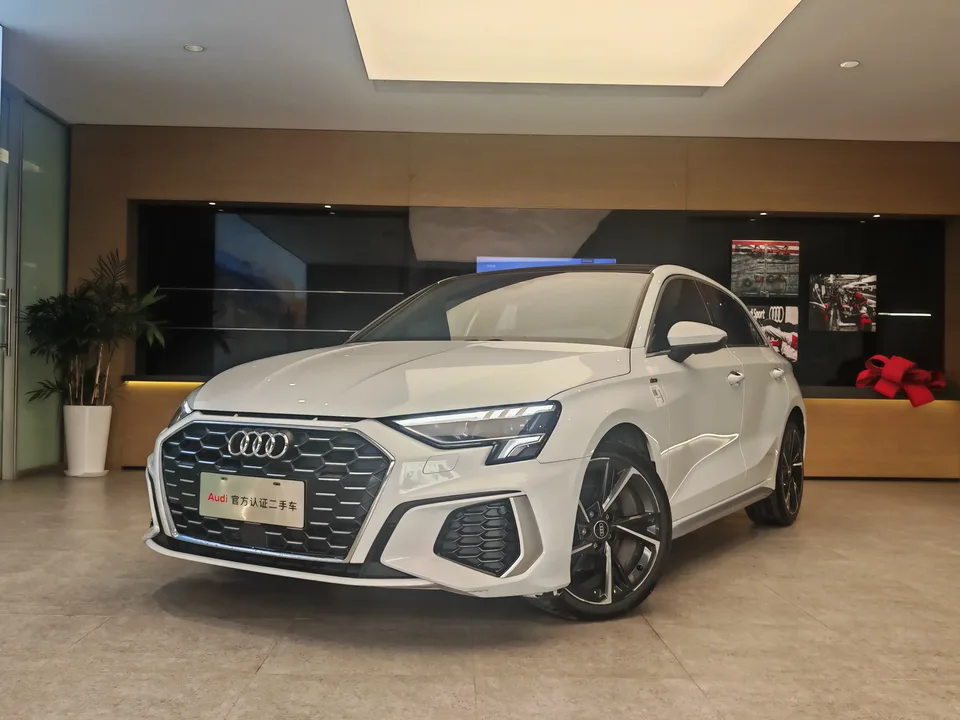 Audi A3 Audi A3 2024 Sportback 35 TFSI Stylish and sporty 2024 — photo 1, buy with delivery to Moscow