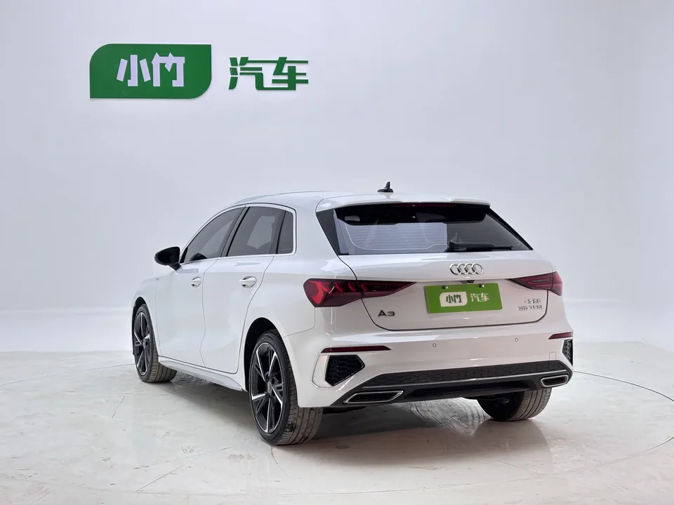Audi A3 Audi A3 2022 Sportback 35 TFSI Stylish and sporty 2022 — thumbnail 2