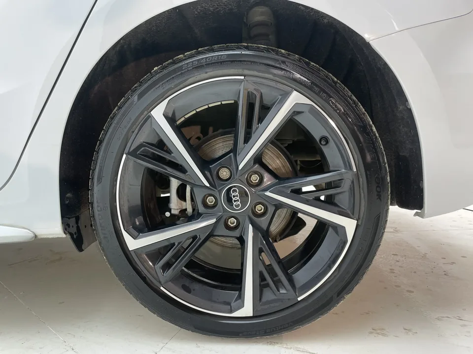 Audi A3 Audi A3 2022 Sportback 35 TFSI Stylish and sporty 2022 — thumbnail 3