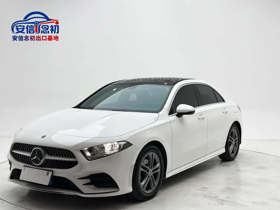 Mercedes-Benz Klasa A Mercedes Benz A Class 2022 A 180L 2022 — фото 1, купить с доставкой в Москву
