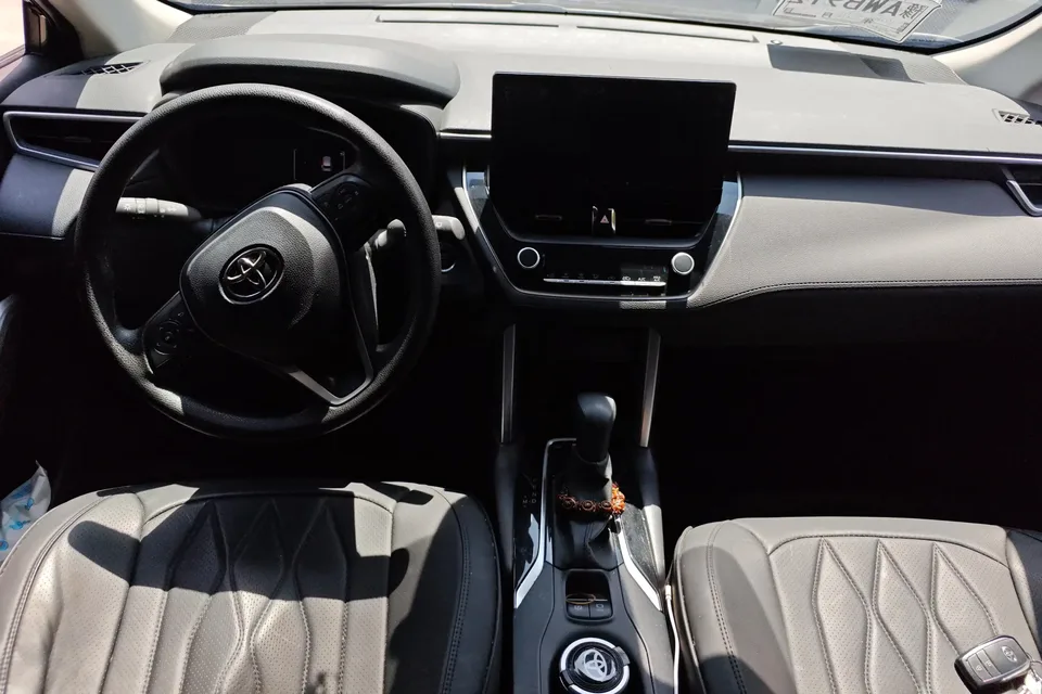 Toyota Frontlander Fenglanda 2023 2.0L CVT Leading Edition 2024 — миниатюра 4