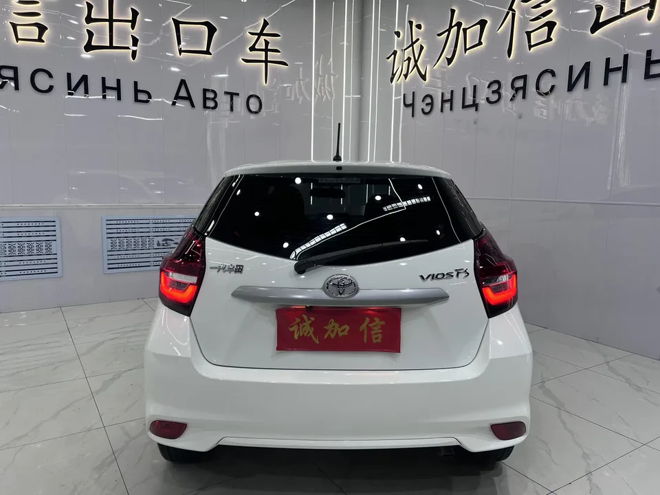 Toyota Vios FS Vios FS 2022 1.5L CVT 20th Anniversary Edition 2023 — thumbnail 2