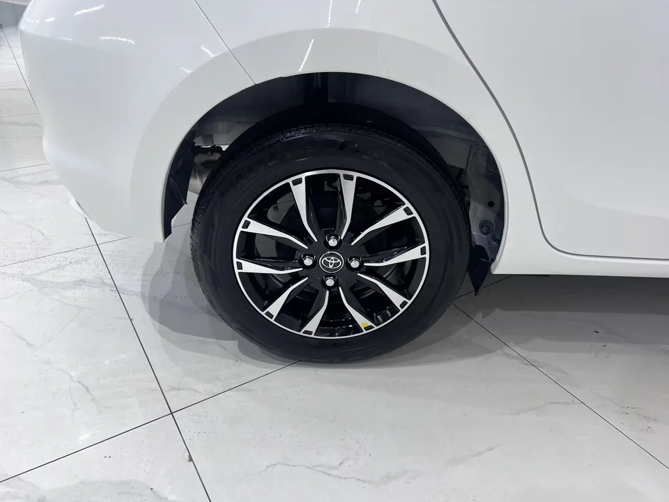 Toyota Vios FS Vios FS 2022 1.5L CVT 20th Anniversary Edition 2023 — thumbnail 3