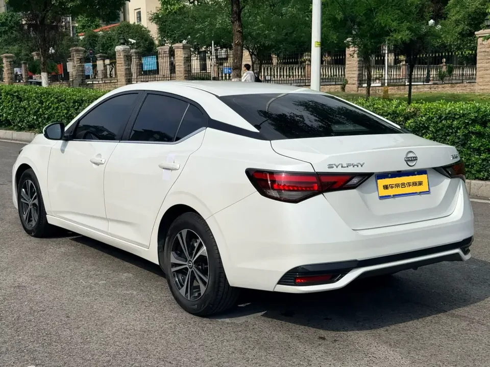 Nissan Sylphy Sylphy 2026 1.6L CVT Enjoy Edition 2025 — thumbnail 2
