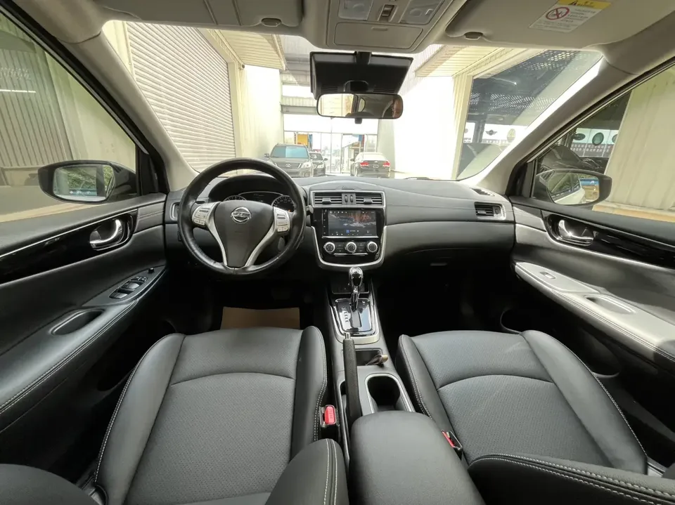 Nissan Tiida Tiida 2023 1.6L CVT Intelligent Travel Edition 2023 — thumbnail 5