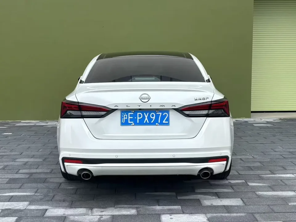 Nissan Altima Sound of nature 2024 2.0L XE True Edition 2024 — thumbnail 2