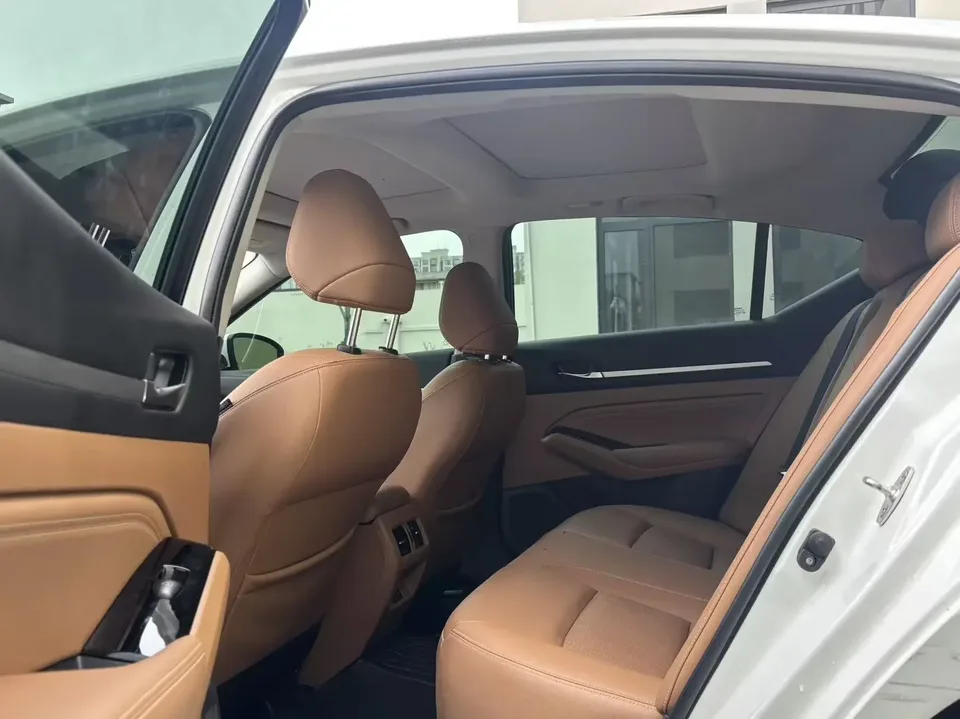 Nissan Altima Sound of nature 2024 2.0L XE True Edition 2024 — thumbnail 3