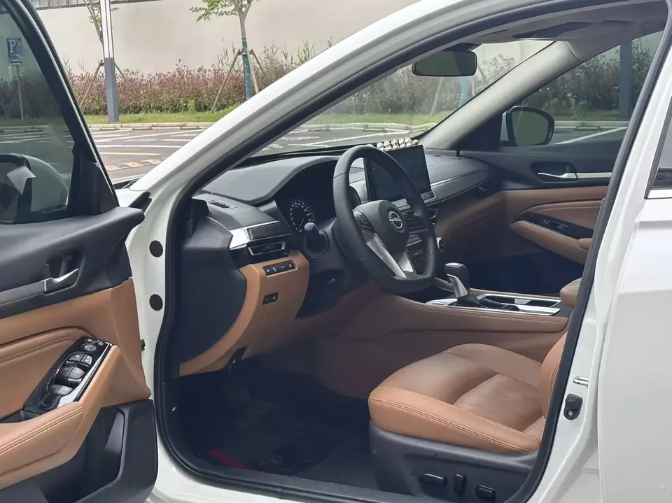 Nissan Altima Sound of nature 2024 2.0L XE True Edition 2024 — thumbnail 5