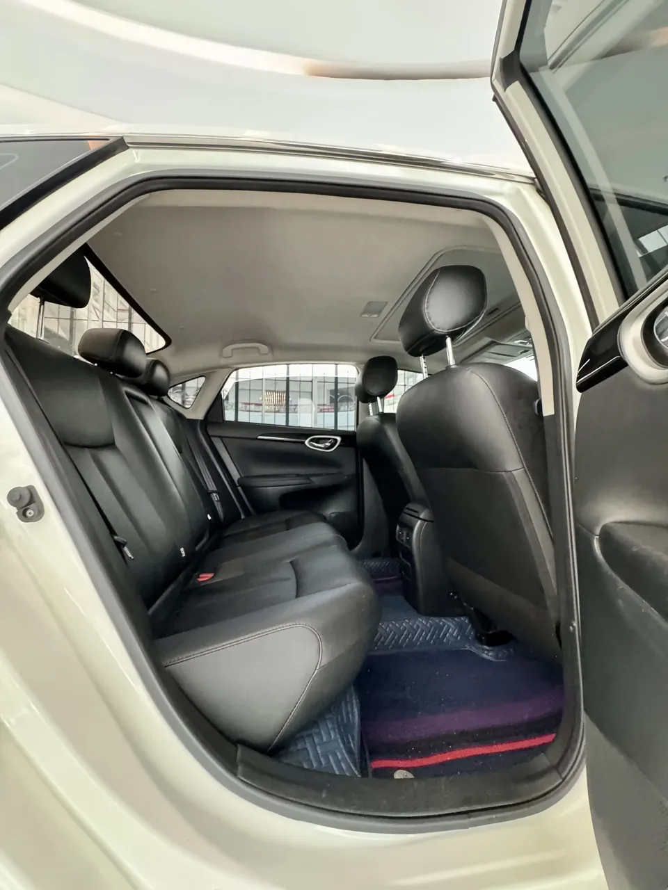 Nissan Sylphy Sylphy 2022 Classic 1.6 XL CVT Deluxe Edition 2022 — thumbnail 3
