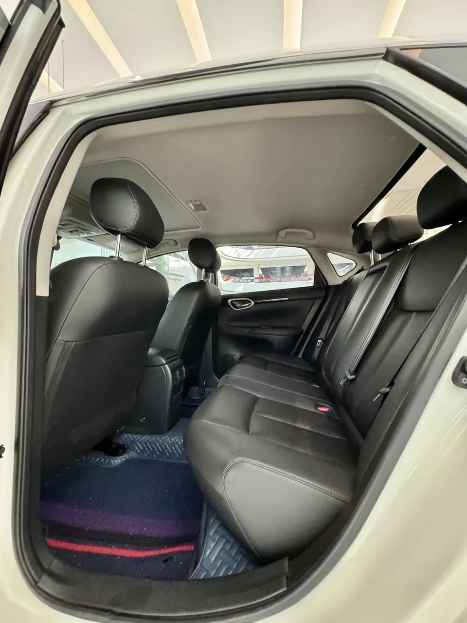 Nissan Sylphy Sylphy 2022 Classic 1.6 XL CVT Deluxe Edition 2022 — thumbnail 4