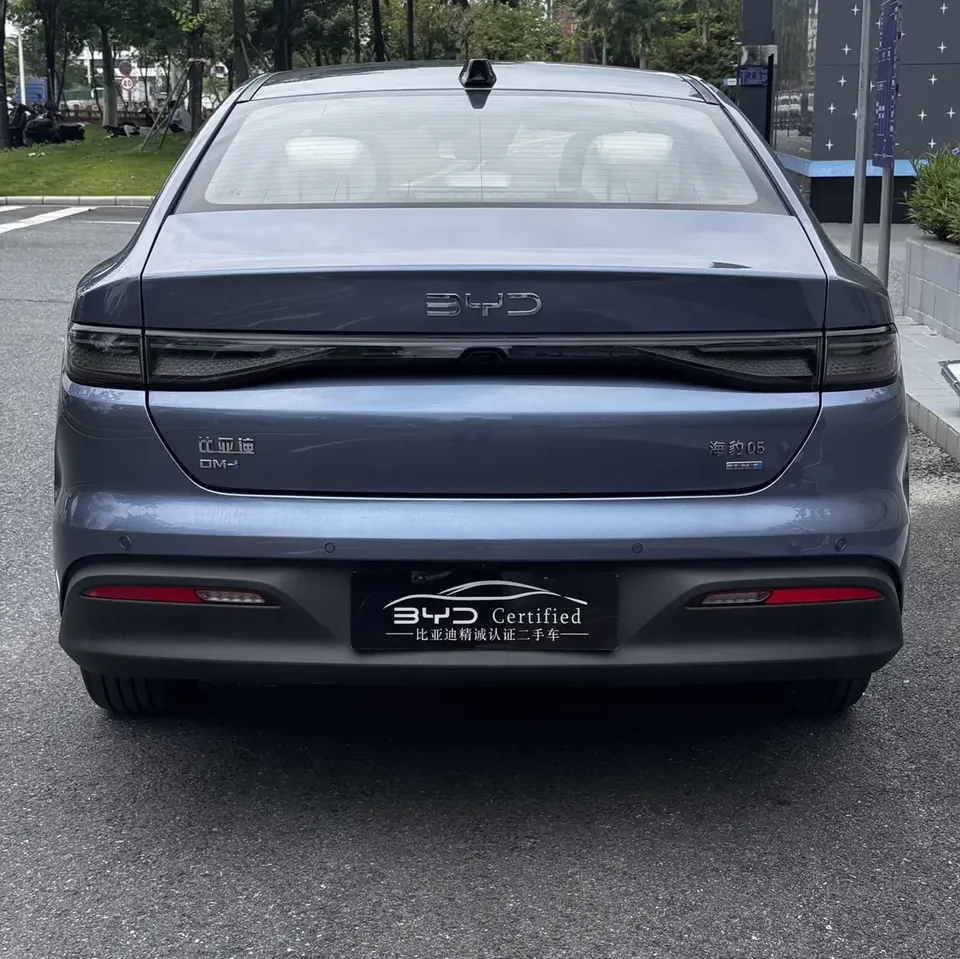 BYD Seal 05DM Seal 05DM 2025 DM-i 120KM flagship version 2025 — thumbnail 4