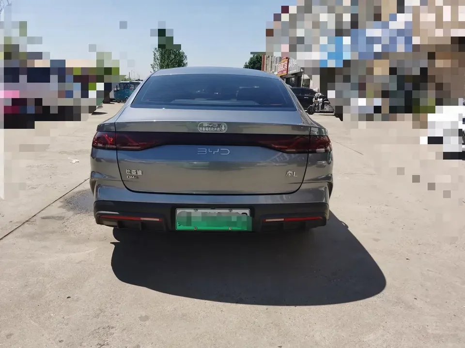 BYD Qin L DM Qin L DM 2024 DM-i 120KM Leading Type 2024 — thumbnail 4