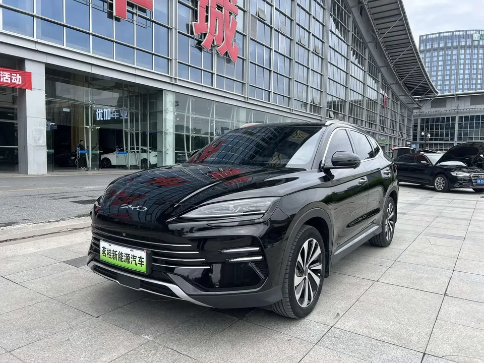 BYD Song PLUS DM Song PLUS DM 2023 DM-i Champion Edition 110KM Flagship PLUS 2023 — photo 1, buy with delivery to Moscow