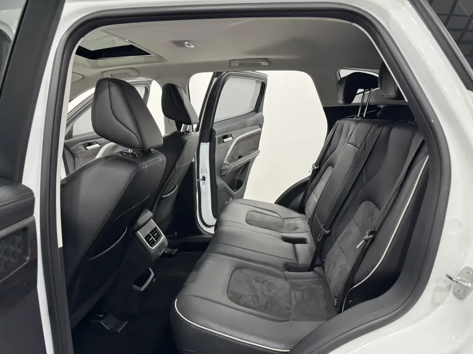 Haval H6 Haval H6 2023 National Trend Edition 1.5T Automatic City Edition 2023 — thumbnail 3