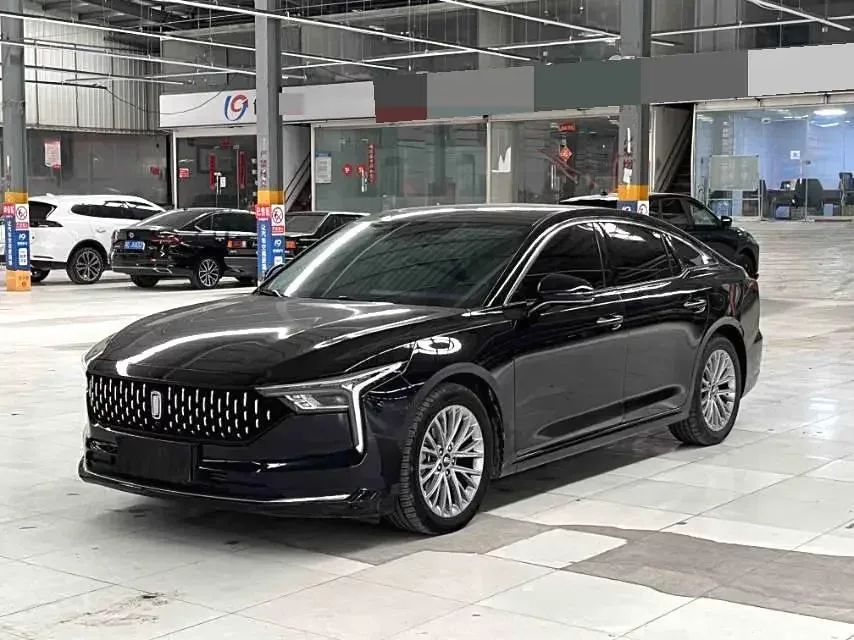 FAW Bestune B70 Pentium B70 2023 The third generation 1.5T automatic enjoyment model 2024 — photo 1, buy with delivery to Moscow