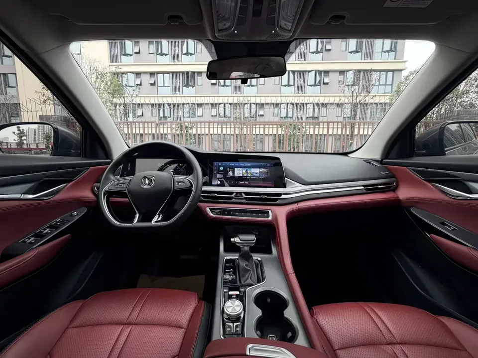 Changan CS75PLUS Changan CS75 PLUS 2022 Classic Edition 1.5T Automatic Pioneer 2022 — миниатюра 4