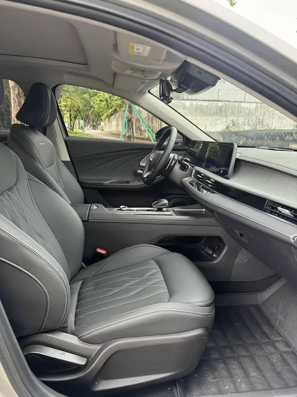 Chery Arrizo 8 Arrizo 8 2022 1.6TGDI DCT Elegant 2024 — thumbnail 4