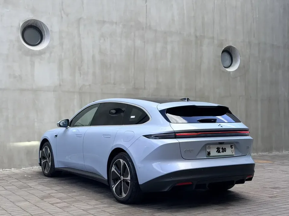 NIO ET5T NIO ET5T 2024 75kWh 2024 — thumbnail 2