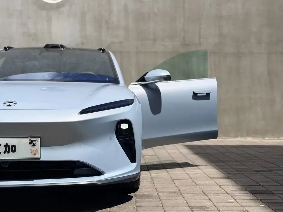 NIO ET5T NIO ET5T 2024 75kWh 2024 — thumbnail 3