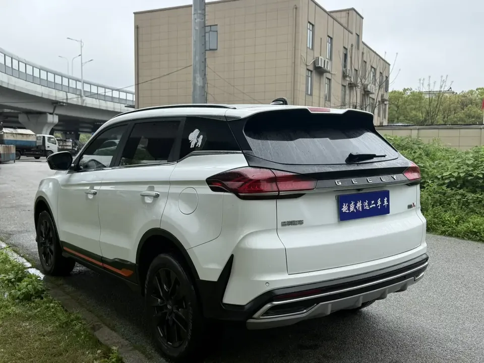 Geely Atlas Boyue 2022 Boyue X 1.8TD DCT Smart 2022 — миниатюра 2