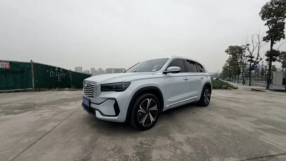 Geely Monjaro Xingyue L 2022 1.5T Thor HiF Hybrid Edition Super Fast 2022 — photo 1, buy with delivery to Moscow