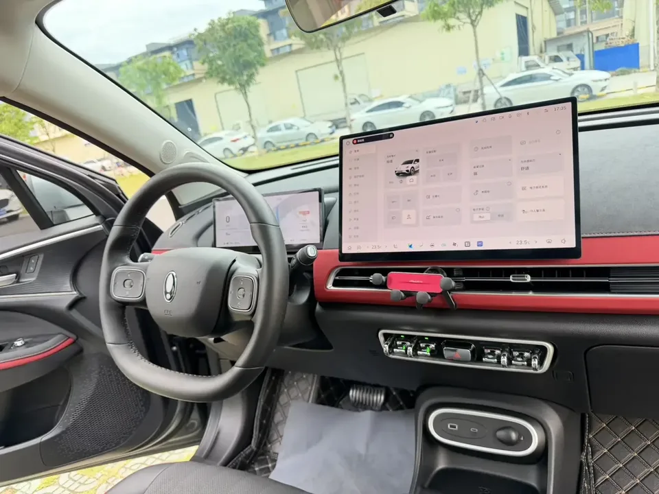 ORA Euler Good Cat GT Euler Good Cat GT 2025 Mulan Edition 430km Luxury 2025 — thumbnail 5