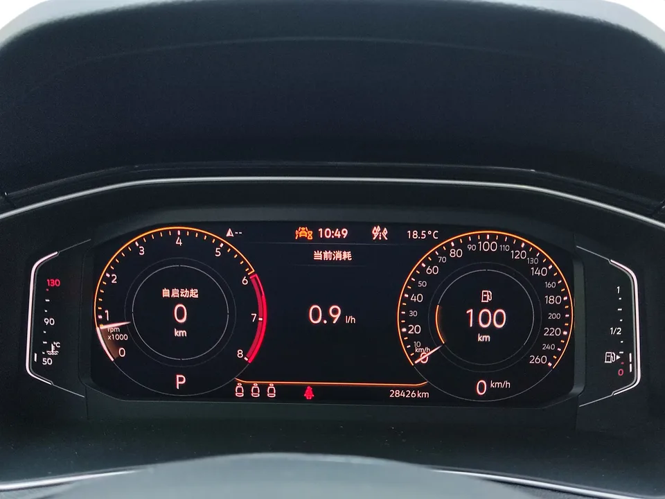 Volkswagen T-Roc TANG 2022 280TSI DSG 2WD Comfort PLUS 2023 — миниатюра 4