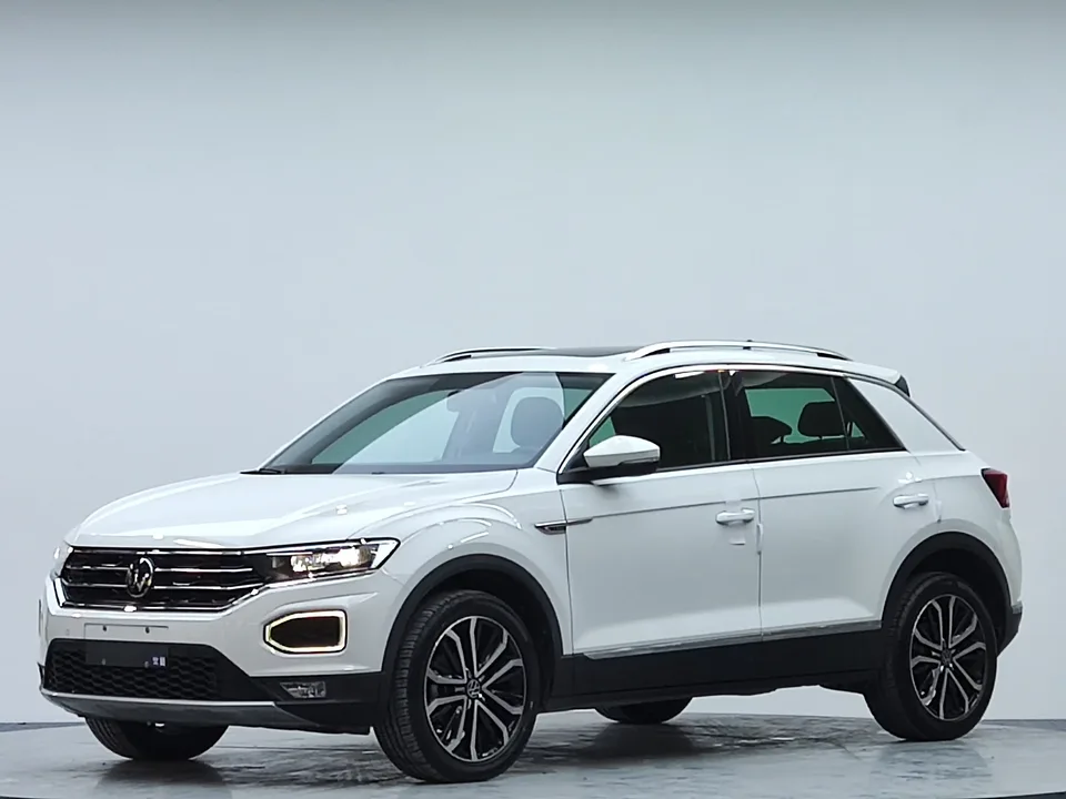 Volkswagen T-Roc TANG 2022 280TSI DSG 2WD Comfort PLUS 2023 — фото 1, купить с доставкой в Москву