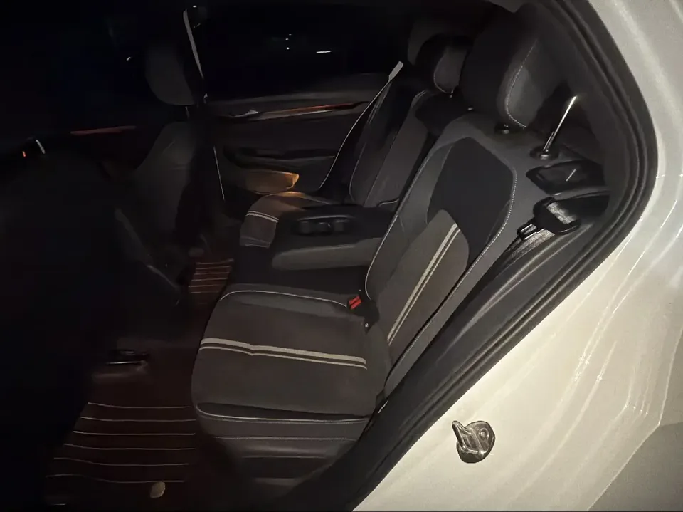 Volkswagen Golf golf 2022 280TSI DSG R-Line 2022 — thumbnail 3