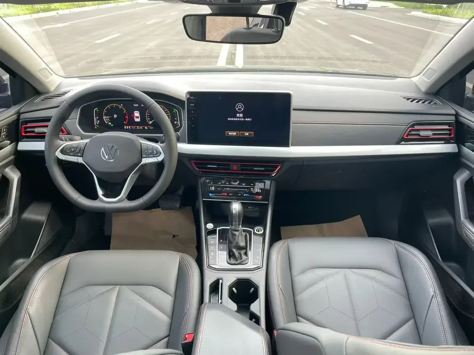 Volkswagen Lavida Lavida 2023 300TSI DSG Starry Sky Forever Edition 2023 — thumbnail 3