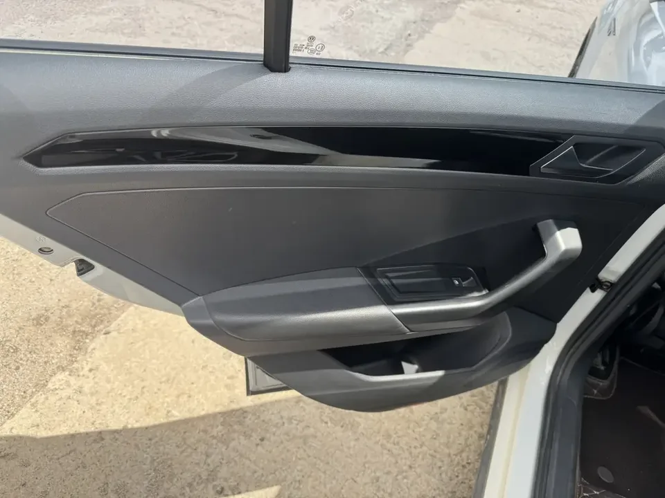 Volkswagen T-Roc TANG 2022 280TSI DSG 2WD Comfort PLUS 2022 — thumbnail 4