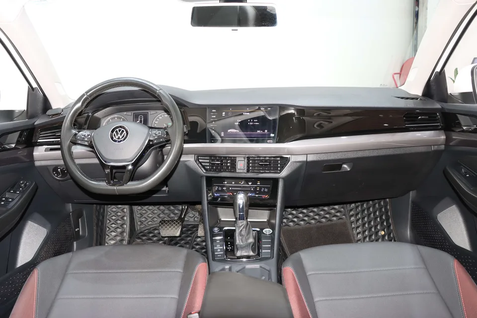 Volkswagen Bora Bora 2021 1.5L Automatic Fashion Smart Edition 2022 — thumbnail 4