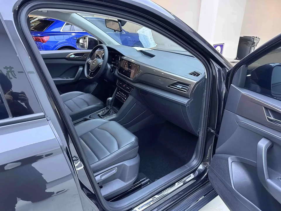 Volkswagen Tharu tuyue 2022 280TSI 2WD Comfort Edition 2023 — миниатюра 5