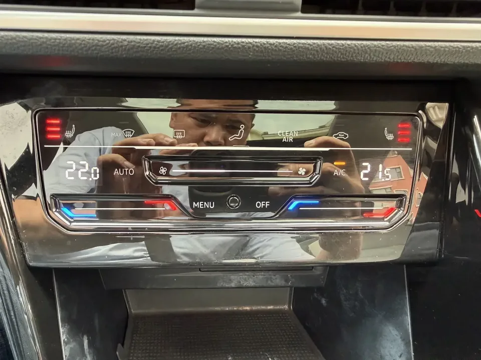 Volkswagen Tayron Tanyue 2023 280TSI 2WD Luxury Plus Advanced Edition 2023 — миниатюра 3
